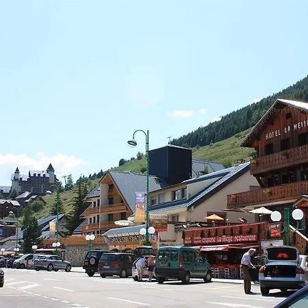 La Meije Hotel